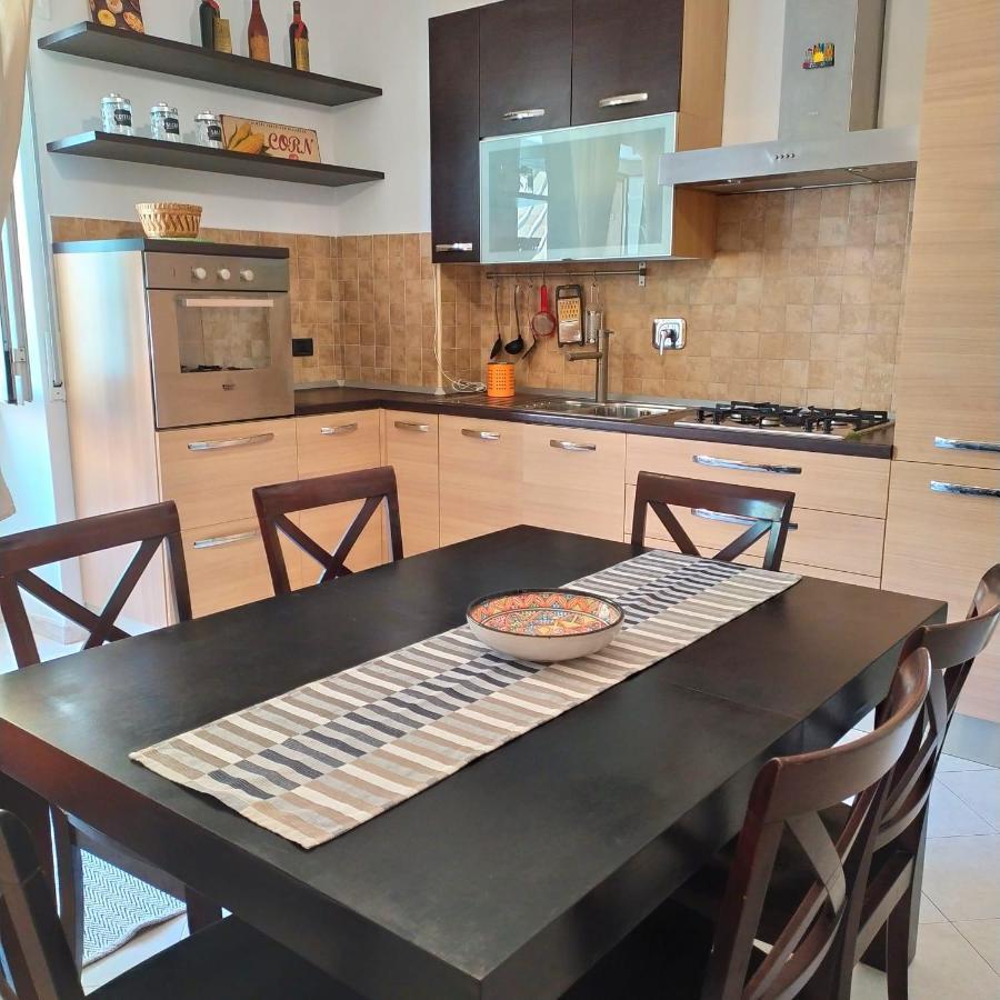 Casa Miamia Per Vacanza, Viaggi Di Lavoro E Smartworking Apartment Lido di Ostia
